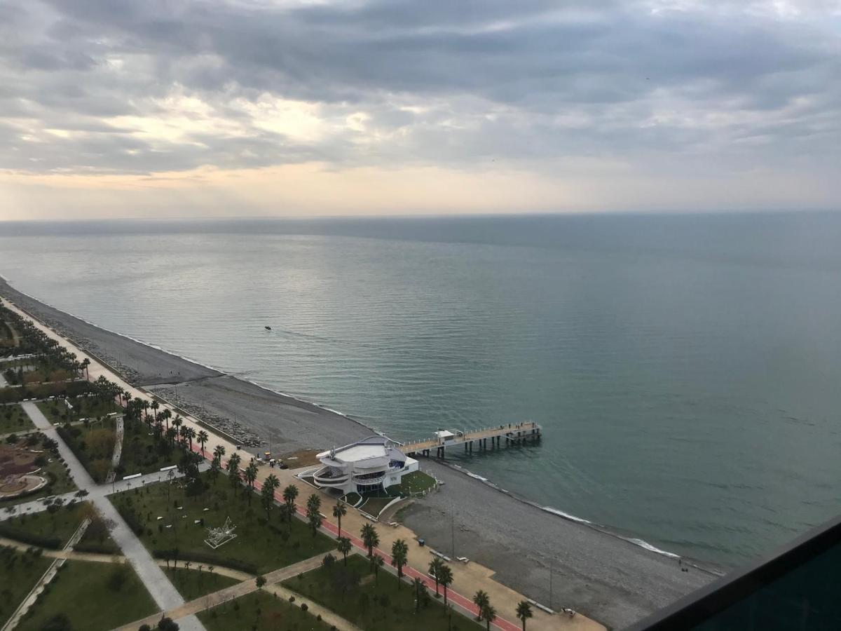 Orbi Beach Garden Batumi Bagian luar foto